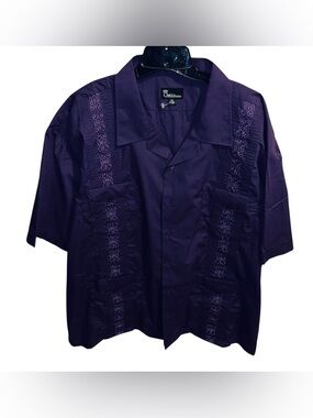 Classic Men's Embroidered Guayabera Shirt - Purple size 4X
